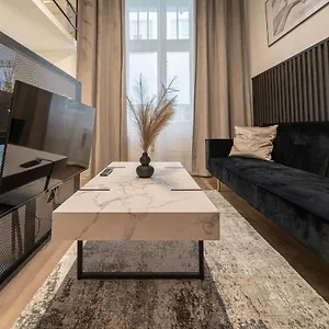 Apartment D37 - Dohany Street Urban - Location By Bqa, Budapest